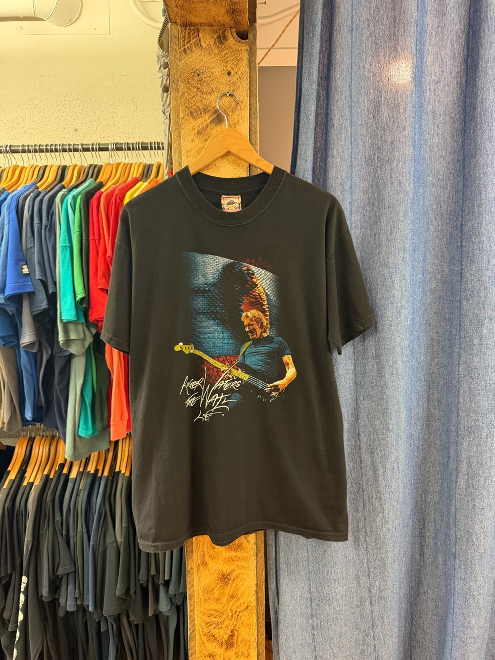 Vintage Roger Waters graphic t-shirt